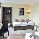 Hotel Logis Restaurant Cristal