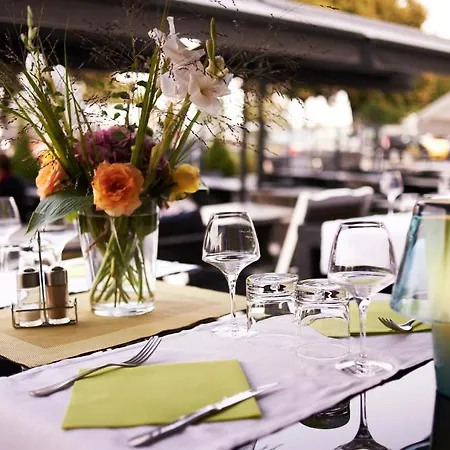 Ξενοδοχείο Cristal Restaurant - Logis Saumur