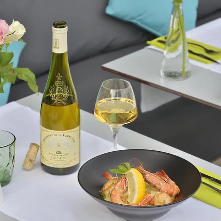 酒店 Logis Restaurant Cristal 2*