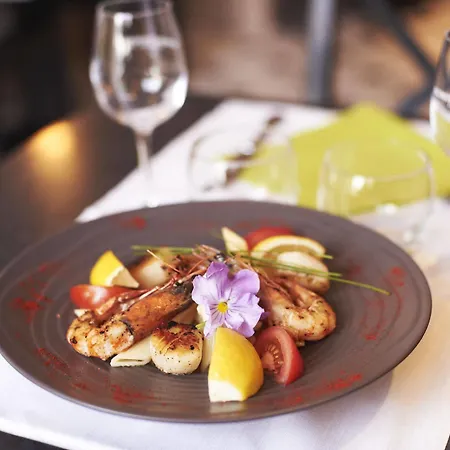 Cristal Restaurant - Logis מלון סומור