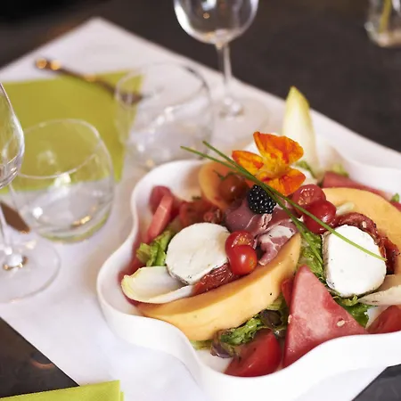 Ξενοδοχείο Cristal Restaurant - Logis 2*