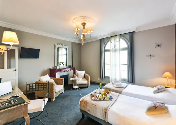 Hotel Logis Restaurant Cristal 2*